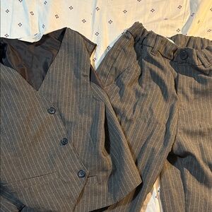 H&M Gray pin striped pants and Vest size boys 9-10